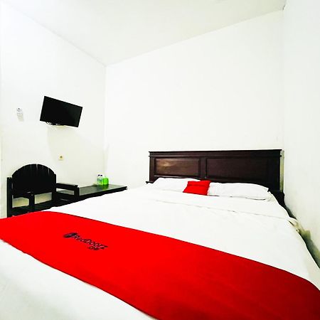 Reddoorz At Krisan Kendari Otel Pulupanda Dış mekan fotoğraf