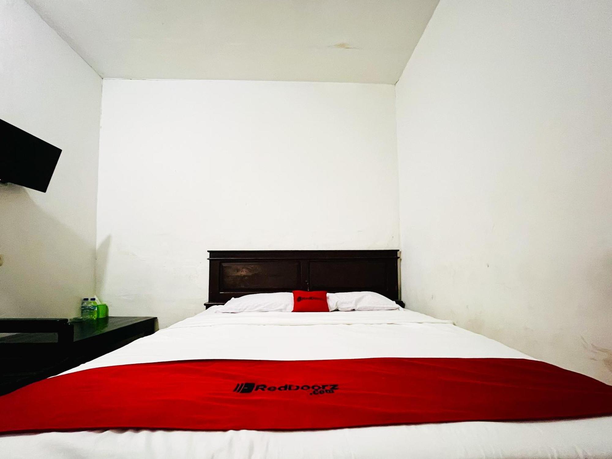 Reddoorz At Krisan Kendari Otel Pulupanda Dış mekan fotoğraf