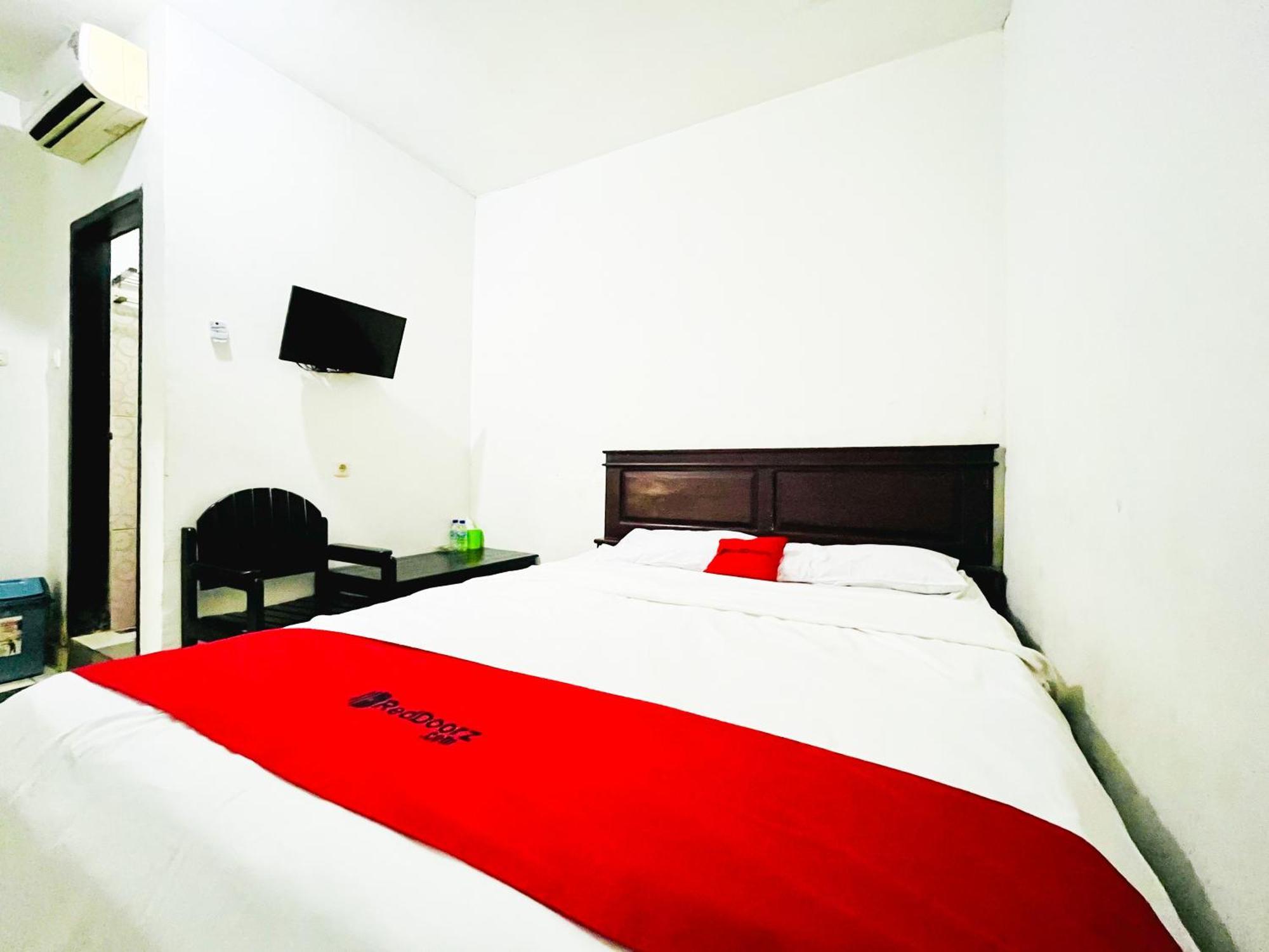 Reddoorz At Krisan Kendari Otel Pulupanda Dış mekan fotoğraf