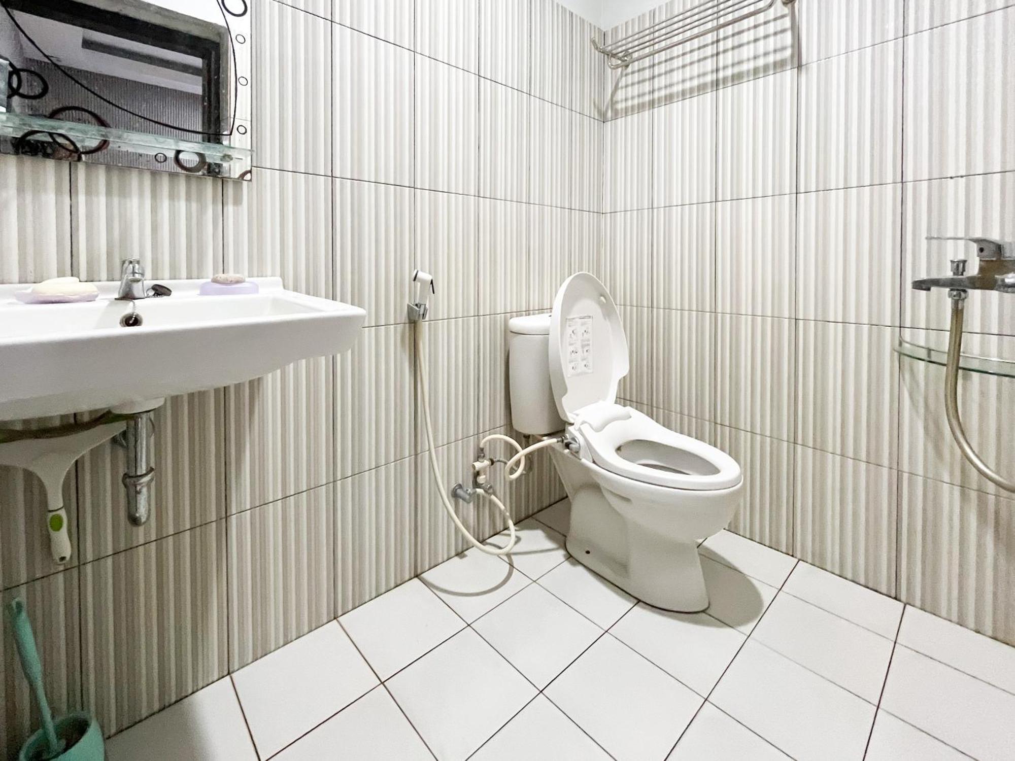 Reddoorz At Krisan Kendari Otel Pulupanda Dış mekan fotoğraf