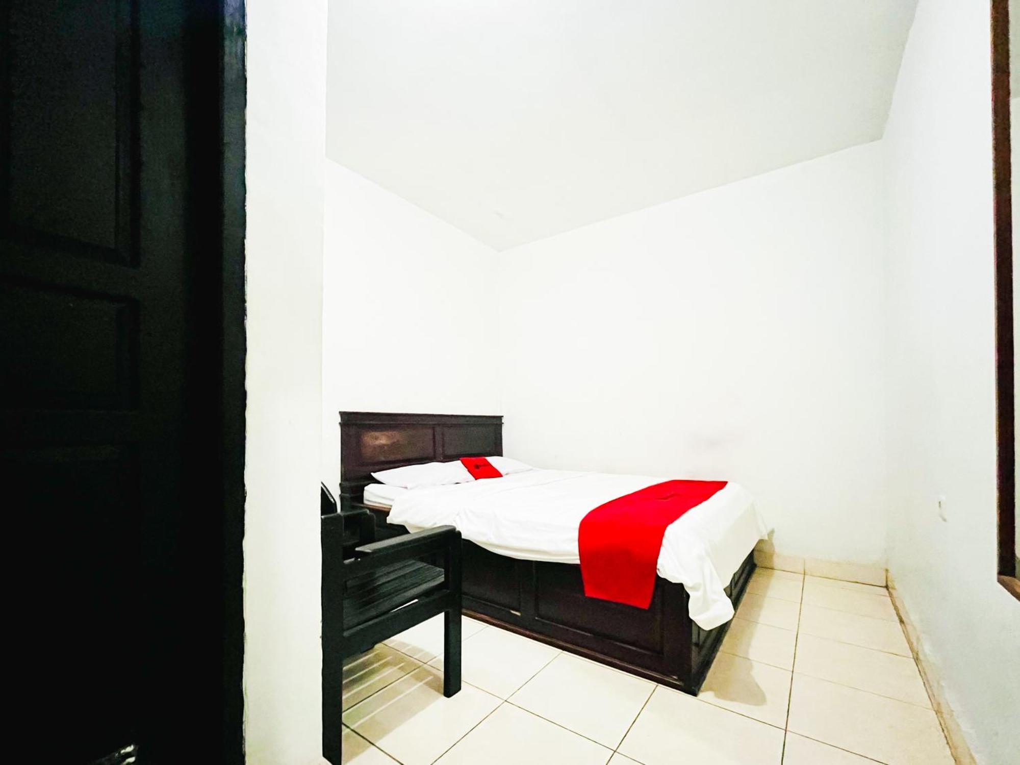 Reddoorz At Krisan Kendari Otel Pulupanda Dış mekan fotoğraf