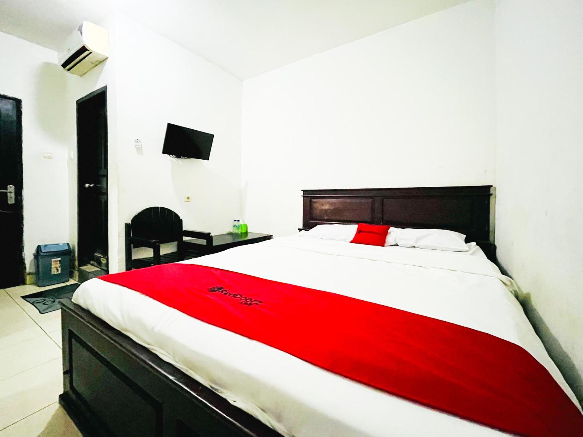 Reddoorz At Krisan Kendari Otel Pulupanda Dış mekan fotoğraf