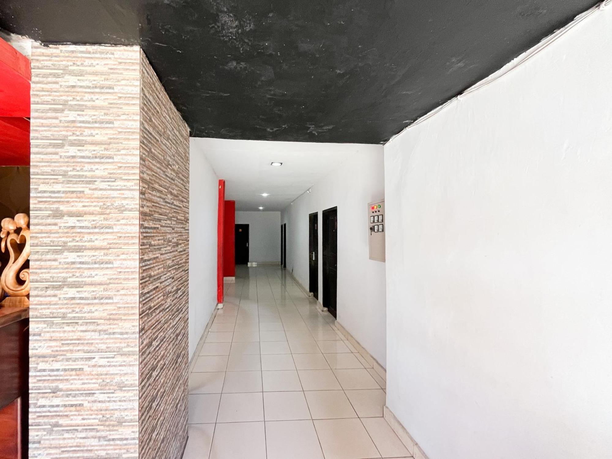 Reddoorz At Krisan Kendari Otel Pulupanda Dış mekan fotoğraf